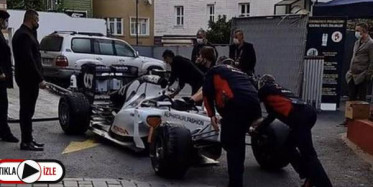 Formula 1 Aracı Bebek'te Arızalandı!