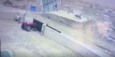 Garaj Çatısının Uçma Anı Kamerada