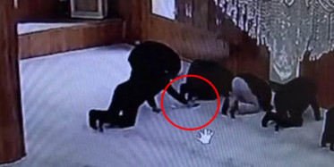Gaziantep’te Namaz Sırasında Hırsızlık Anları