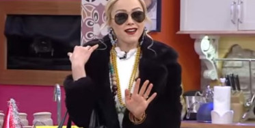 Elif Yağnur'u Taklit Etti