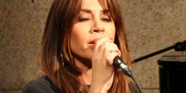 Ünlü Oyuncu Gökçe Bahadır Albüm Çıkarıyor