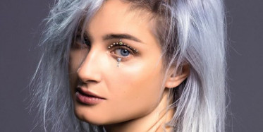 Güliz Ayla Direk Dansıyla Sosyal Medyayı Salladı