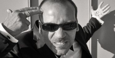 Gürgen Öz'den Havaalanında Personele Hakaret Eden Kadına Tepki