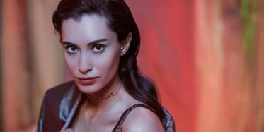 Hande Doğandemir, Sosyal Medyadan Kendisine Gelen Soruları Yanıtladı