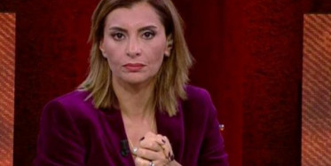 Hande Fırat Canlı Yayında Rahatsızlandı	