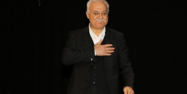 Nihat Hatipoğlu'na Tıp Öğrencisinin Sorduğu Soru Sosyal Medyayı Salladı