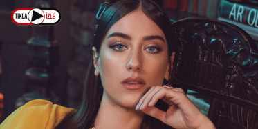 Hazal Kaya Şarkı Söyledi