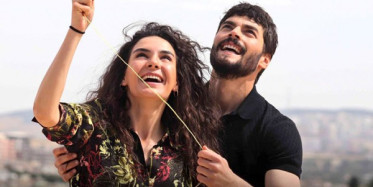 Herci Dizisinde Reyyan Ve Miran Öpüşme Sahnesi Olay Oldu