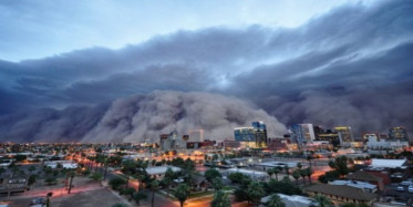 Hortum felaketi kameralara yansıdı: Hatay'da zeytin ağaçları yerinden söküldü!