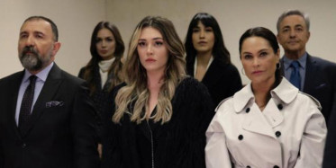 Hülya Avşar, Ertuğrul Postoğlu’nun Çenesini Çıkarttı!