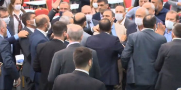 İBB Meclis'inde CHP'nin 15 Temmuz İddiası Tartışma Çıkardı