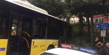 İETT Otobüsünde Çıkan Yangın Kameralara Böyle Yansıdı