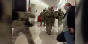 Ulusal Muhafızlar'ın ABD Kongre Binasına Giriş Anları!