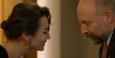 İlay ve İrfan Otel Odasında Kavga Ediyor