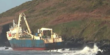 Hayalet Gemi İrlanda'da Karaya Oturdu