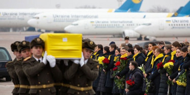 İran Cenazeleri Ukrayna'ya Teslim Etti