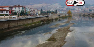 Yeşilırmak’ta Su Düzeyi Tehlikeli Bir Boyuta Geçti