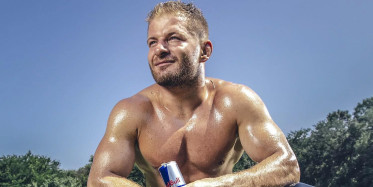 İsmail Balaban Survivor'da Güreşti!