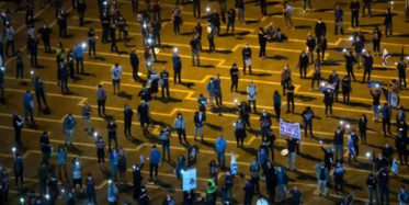 İsrail Başbakanı Netahyahu'ya Yönelik Sosyal Mesafeli Protesto