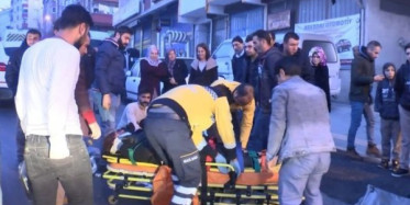 Anne Ve Kıza Otomobil Çarptı! Anne'nin Durumu Kritik