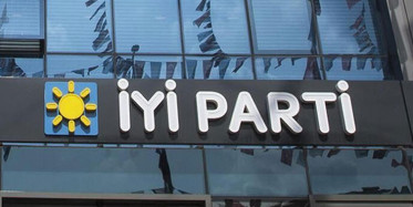 İYİ Parti'den Yeni Parti Sinyali