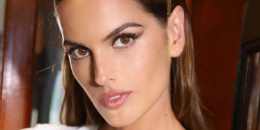 Izabel Goulart Spor Yaptığı Anları Takipçileriyle Paylaştı