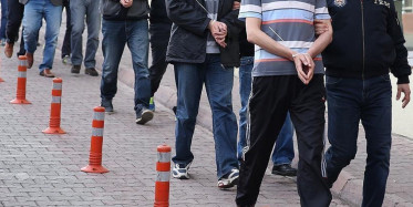 İzmir Merkezli 40 İlde Dev FETÖ Operasyonu Düzenlendi!