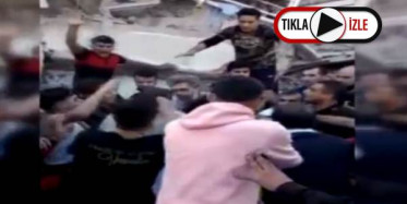 Kadının Enkazın Altında Kurtarıldığı Anlar!