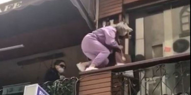 Kafe Baskınında Yakalananlar, Balkondan Balkona Kaçtı