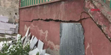 Bingöl'deki Deprem Anı Kamerada!