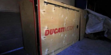 10 Yıldır Kutusundan Çıkartılmayan Motorsiklet Bakın Ne Halde!