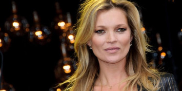 Efsane Kadın Kate Moss Öyle Bir Halde Yakalandı ki!