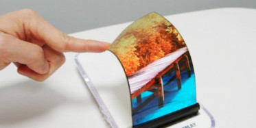 Katlanabilir Ekranlı Cep Telefonu Dönemi