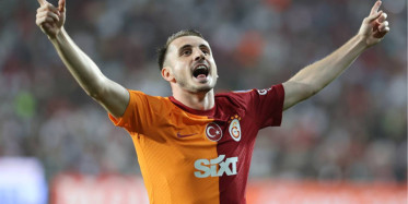 Kerem Aktürkoğlu'nun stat çıkışı görüntüleri gündem oldu: Sende mi beni sevmeyenlerdensin?