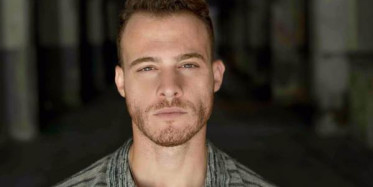 Kerem Bürsin: Eve Dönüp Duşta Ağlıyordum