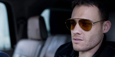 Ağaca Balta Saplayan Kerem Bürsin'e Tepki Yağdı