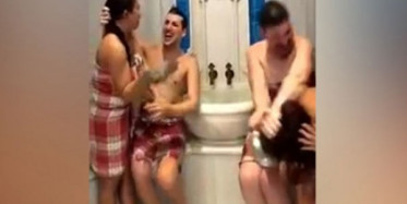 Kerimcan Durmaz'ın Hamamda Yaptığına Bakın!