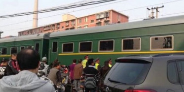 Kuzey Kore Lideri Kim'in İlginç Korumaları Bindiği Treni Temizledi