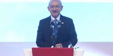 CHP Lideri Kılıçdaroğlu, Levent Gök Demekte Zorlanınca