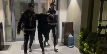 Kırmızı bültenle aranıyordu ‘‘Mahzen-27’’ operasyonuyla yakayı ele verdi!