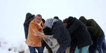 Aydın Aydın'ın Klip Çekiminde Hasta Rolünü Canlandıran Kişi Gerçekten Hastanelik Oldu