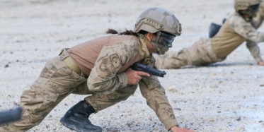 Türkiye'nin İlk Kadın Komando Astsubayları