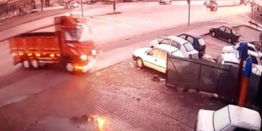 Konya'da Facianın Eşiğinden Dönülen Anlar Kamerada