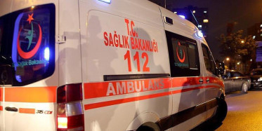 Konya’da Otomobil Refüjdeki Yayaya Çarptı