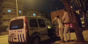 Bursa'da Kısıtlamaya Uymayan Kişiler Kümeste Yakalandı!