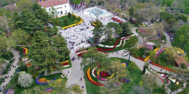 20 milyon lale İstanbulluları Büyülüyor