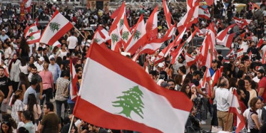 Lübnan'da Hükümet Karşıtı Protestolar Sürüyor