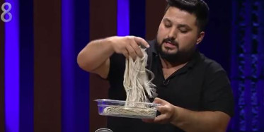 Nafi Yaptığı Ramen ile Mehmet Şef'ten Övgü Aldı