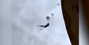 Mehmetçik Rejim Helikopterini Vurdu! İşte O Anlar