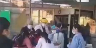 Meksika'da Hastane Bahçesinde Doğum!